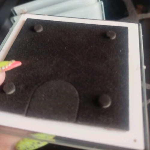 Glass coasters used in Andreas homestores case