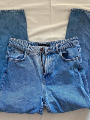 Mom jeans Zara used, Y2K high-waisted blue pants, size S