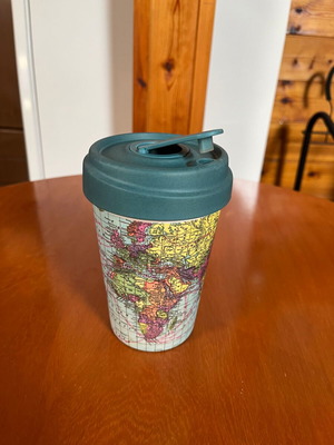Bamboo mug with lid like new