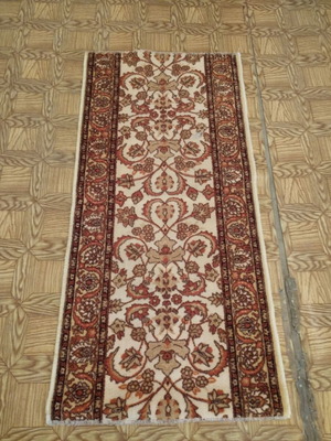 Rug like new, size 1.37x65 m