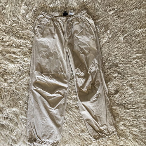 H&M beige loose fit teen pants