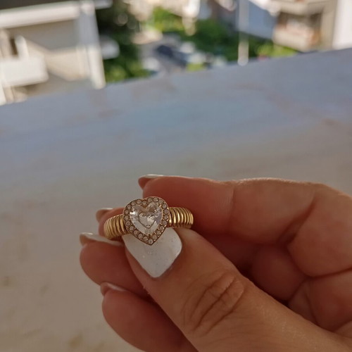Heart ring like new, adjustable stainless steel, gold color