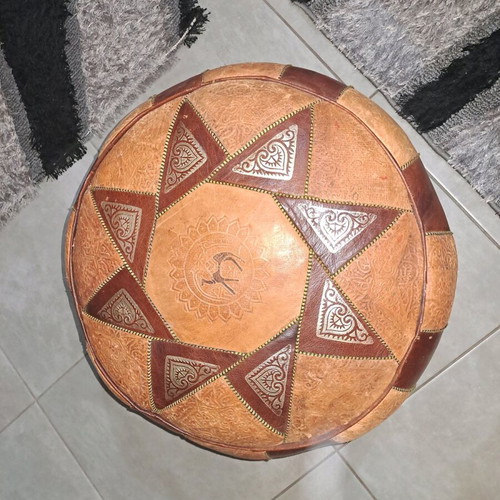 Leather pouf used, height 45 cm, diameter 50 cm, handmade Tunisia