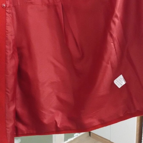 Anna Riska coat size L like new, red