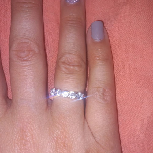 Silver ring with stones like new