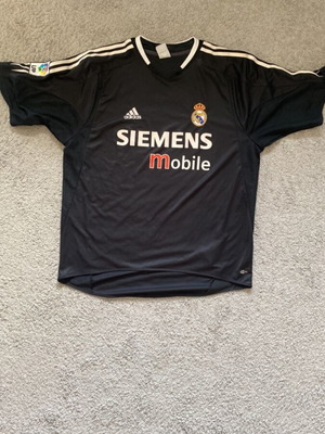 Real Madrid official jersey like new
