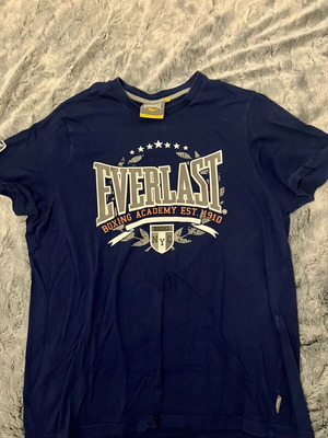 Everlast T-shirt used, blue, size L fits like M
