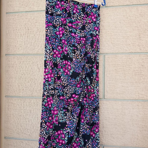 Pink Woman floral set with wrap top & midi/maxi skirt, size L