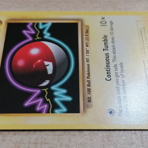 Voltorb Pokémon Card Evolutions 2016 Near Mint