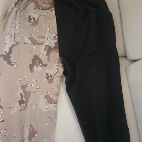 Chaos tracksuit like new, black