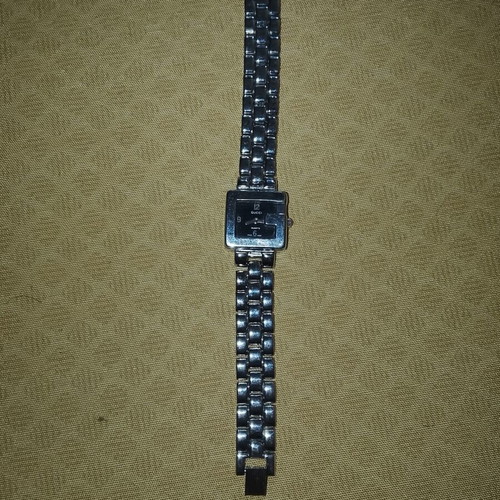 Gucci women's wristwatch used, 1970s-1990s