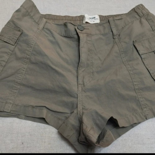 Tally Weijl khaki shorts like new, size S