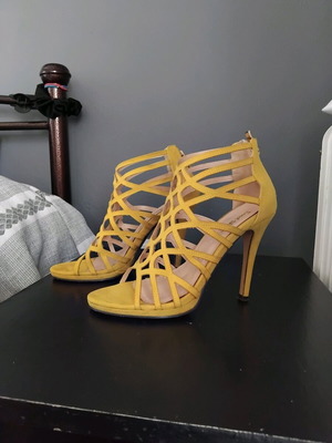 Κίτρινα ψηλοτάκουνα Sweet Shoes 39 σε άριστη κατάσταση