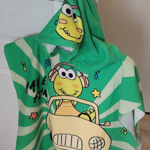 Children's towel poncho like new for kids up to 6 years old