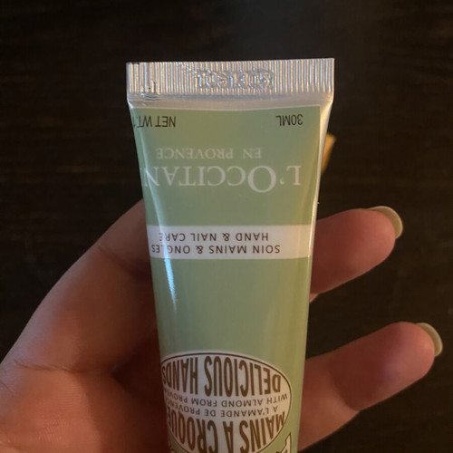 L’occitane hand cream Almond 30ml new