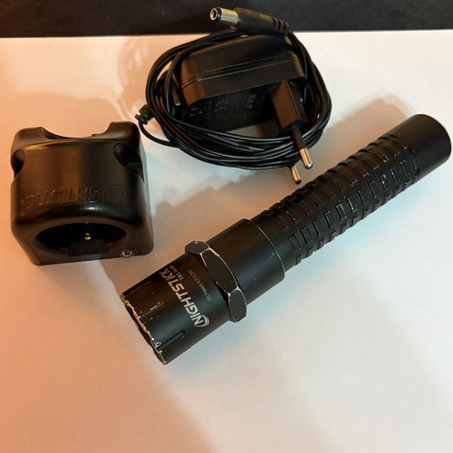 Nightstick TAC-560XL rechargeable tactical LED flashlight like new