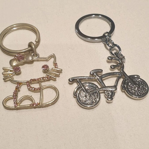 Keychains children’s new, pack of 5 pieces