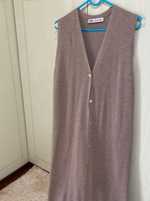 Zara wool vest new, beige, with buttons