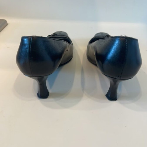 Leather pumps used, size 38, black, 5cm heel