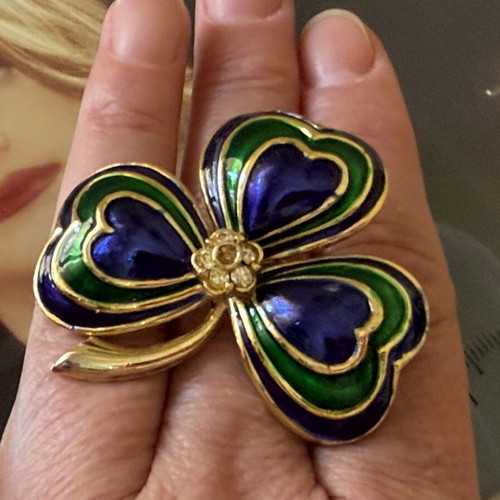Custom Jewellery επώνυμη καρφίτσα σαν καινούργιο