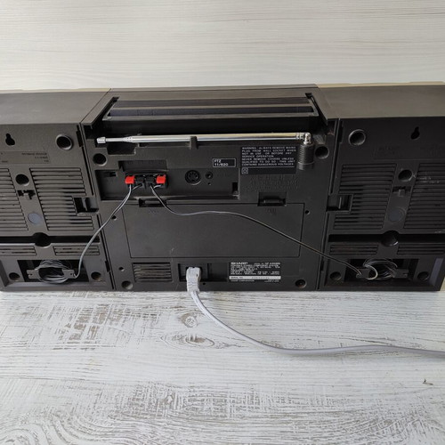 Sharp GF-A1 vintage boombox cassette player