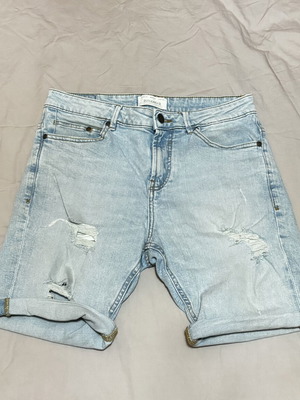 Pull & Bear denim light wash jean shorts, size S, ripped design
