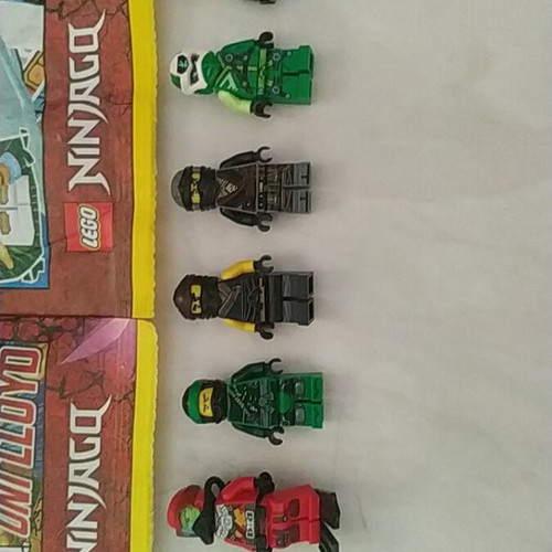 Lego Ninjago figures new, pack of 14 with rare limited editions