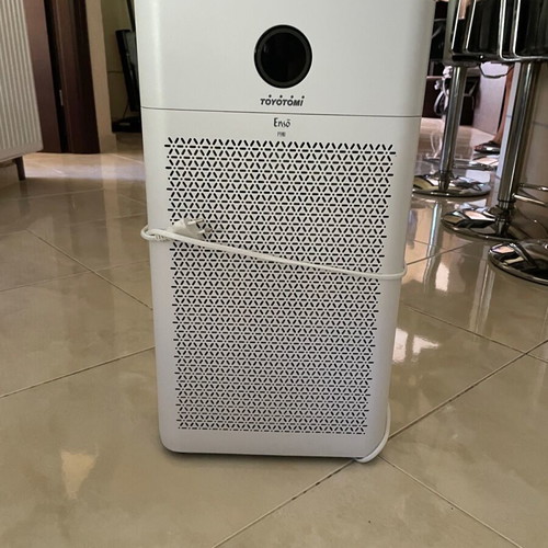 Toyotomi Enso TAP-KJ460F air purifier like new
