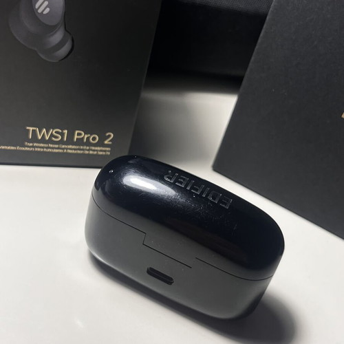 Edifier TWS1 Pro 2 Bluetooth Earbuds like new, black