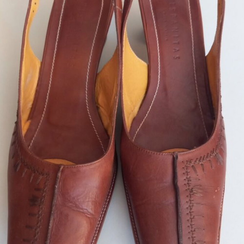 Hispanitas slingback pumps like new, square toe, tan color