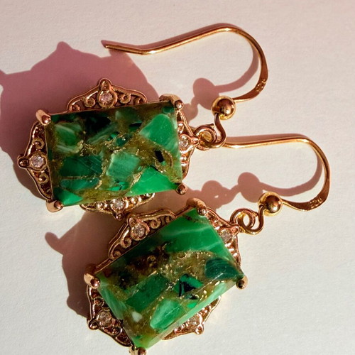 Vintage Slevori 925 gold-plated earrings with green stones like new