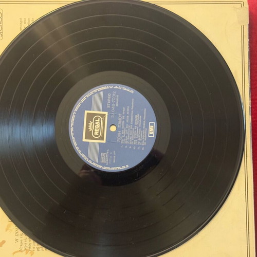 Poly Panou vinyl record used