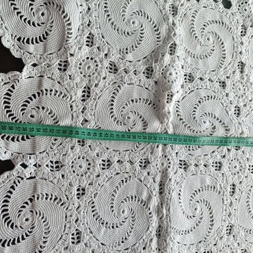 Handmade vintage trousseau set of 5 pieces, like new, crochet cotton