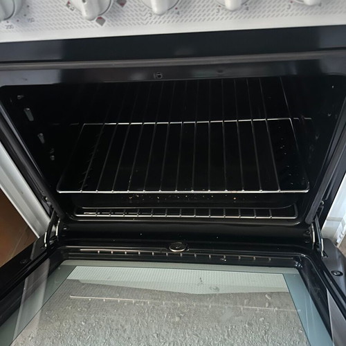 Indesit electric oven new with air function