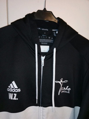 Adidas ζακέτα φανέλα εμφάνιση ποδοσφαίρου μεταχειρισμένη