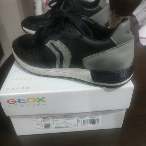 Geox kids shoe for boys size 35 like new, black and gray