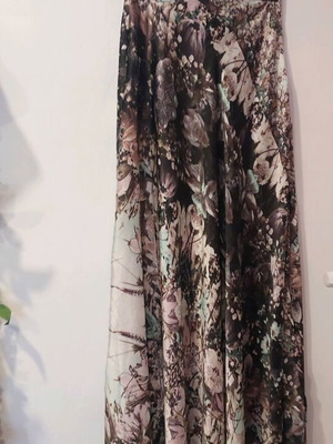 Maxi skirt Vasia Kostara like new, Small, multicolor with side slit
