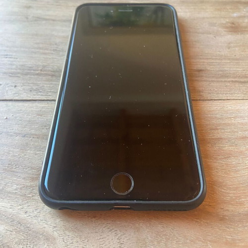 iPhone 6s Plus Space Grey 128GB like new with case