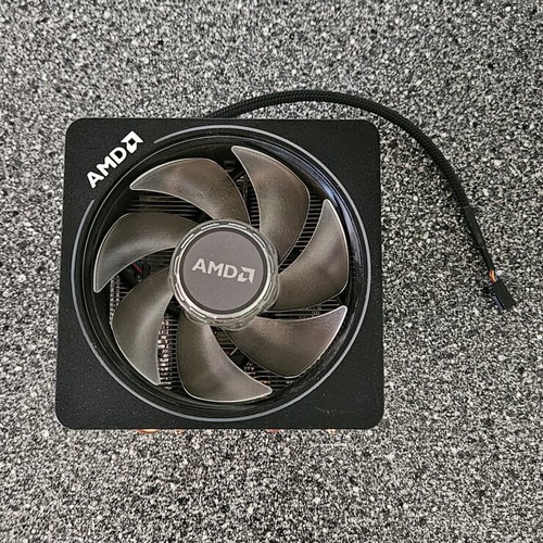 AMD Wraith Prism RGB cooler like new for AM4