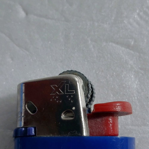 Lighters used, pack of 5 small big-type