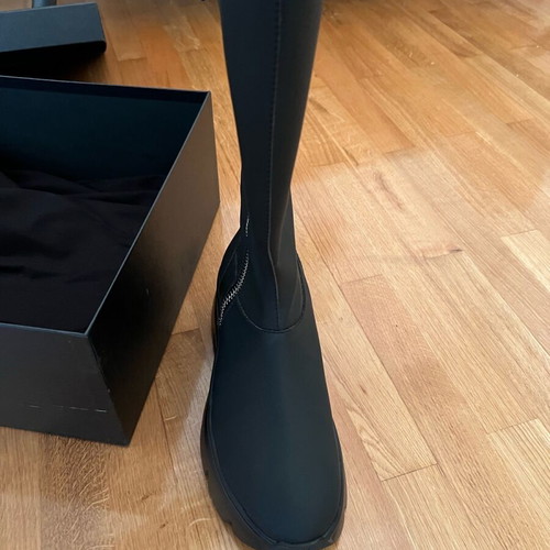 Giuseppe Zanotti boots like new, size 38.5, black