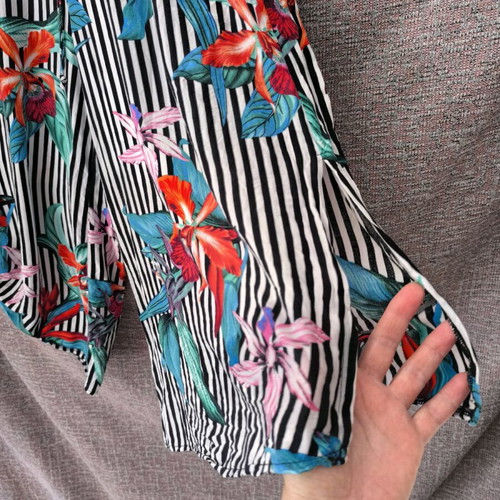 Capri beach pants Anel like new, multicolor, size medium