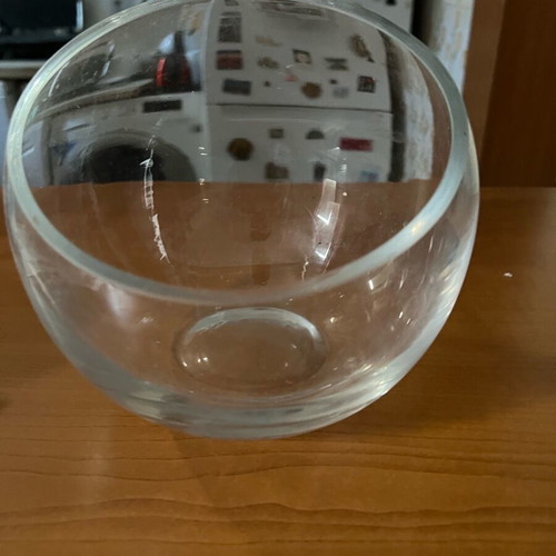 Round glass vase ball from London like new