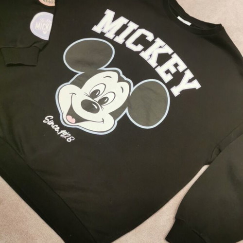 Disney sweatshirt used, size L, black