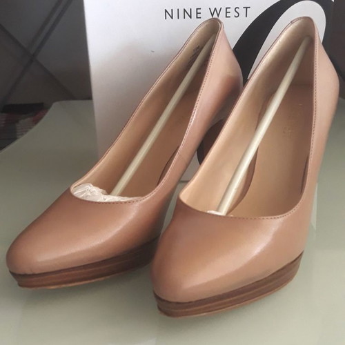 Nine West women's leather pumps used, beige-pink, size 37