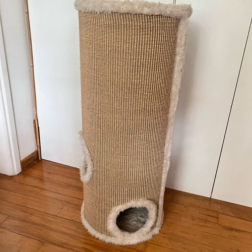 Trixie Cat Tower 100x40cm Like New