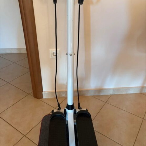 Step fitness machine like new