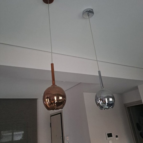 Glass pendant lamps, 2 gold and 1 inox