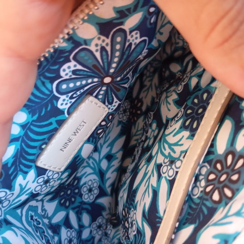 Nine West shoulder bag like new, off-white crossbody