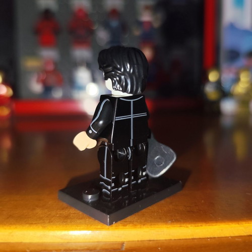 Eric Draven The Crow minifigure like new with guitar and stand